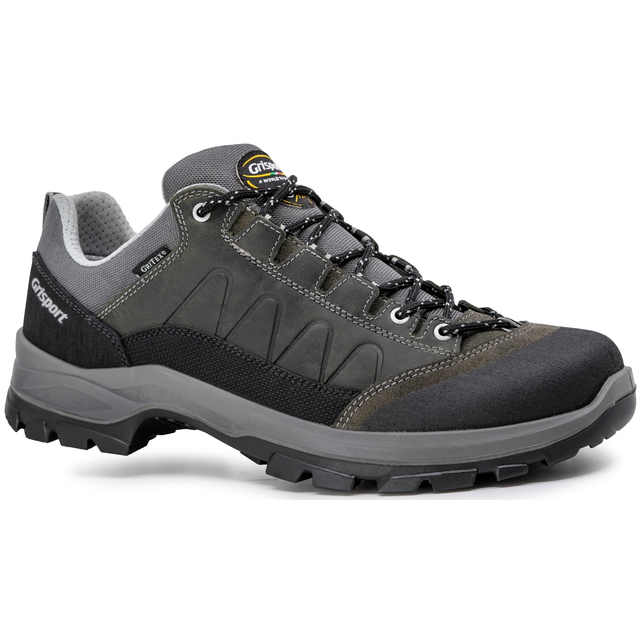 Lightweight Outdoor Shoe "Sella"